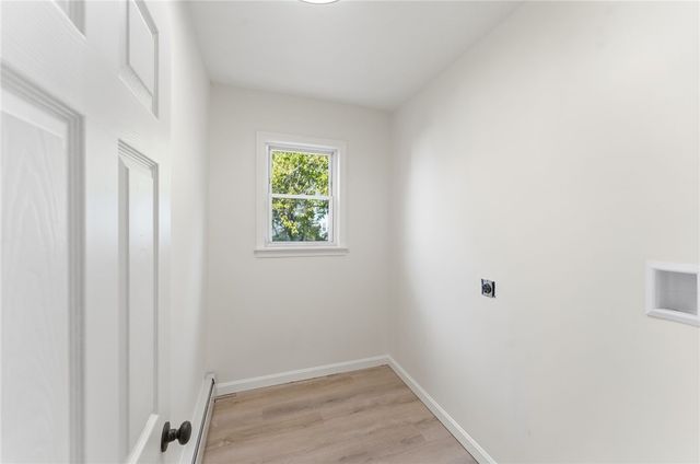 26 Alto Street, Cranston, RI 02920