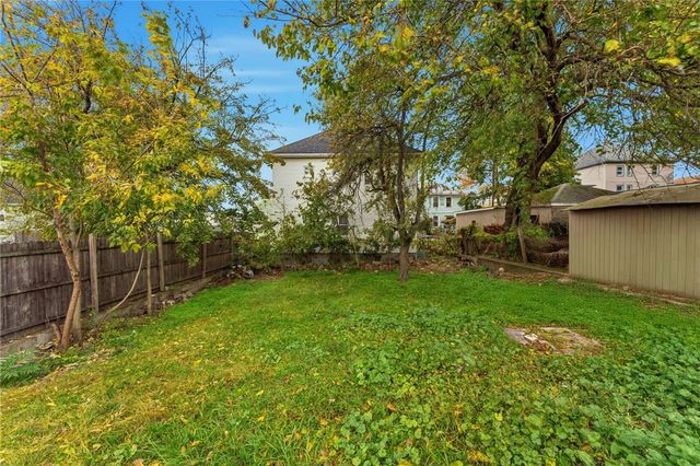 26 Alto Street, Cranston, RI 02920