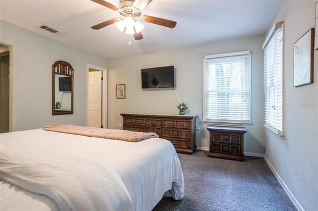 8432 SW 46 ROAD, Gainesville, FL 32608