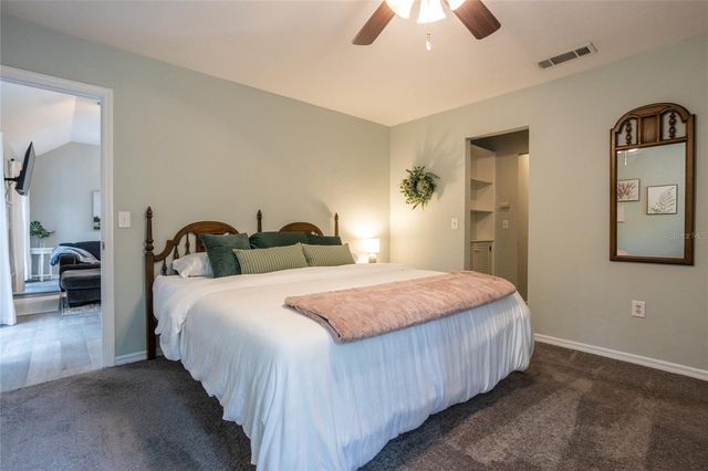 8432 SW 46 ROAD, Gainesville, FL 32608