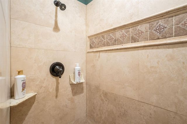 8432 SW 46 ROAD, Gainesville, FL 32608