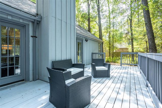 8432 SW 46 ROAD, Gainesville, FL 32608