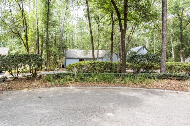 8432 SW 46 ROAD, Gainesville, FL 32608