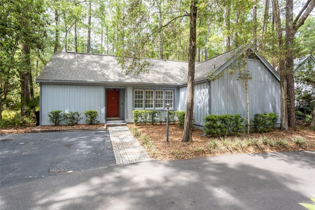 8432 SW 46 ROAD, Gainesville, FL 32608
