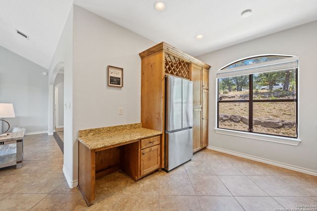 632 LASSO LOOP, Canyon Lake, TX 78133