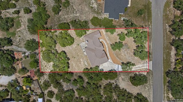 632 LASSO LOOP, Canyon Lake, TX 78133