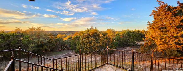 632 LASSO LOOP, Canyon Lake, TX 78133