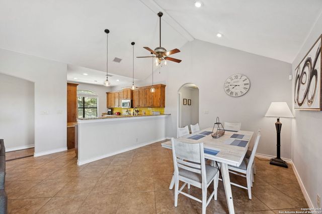 632 LASSO LOOP, Canyon Lake, TX 78133