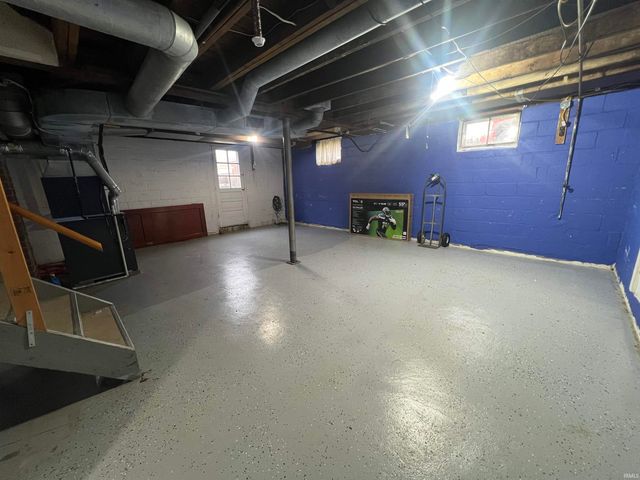 206 Schnell Lane, Jasper, IN 47546