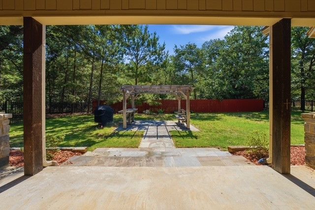 7811 Angelina Drive, Athens, TX 75752