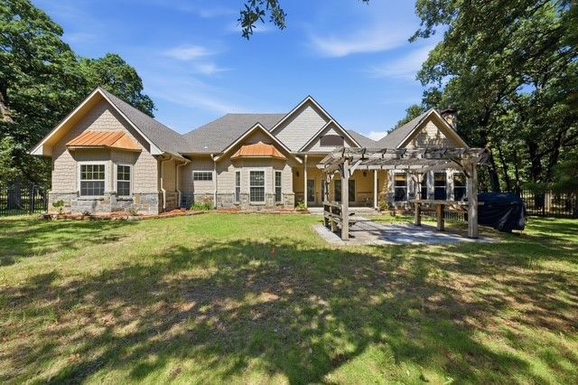 7811 Angelina Drive, Athens, TX 75752