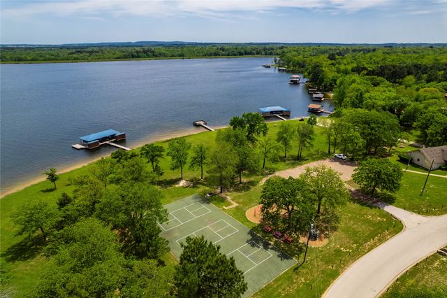 7811 Angelina Drive, Athens, TX 75752