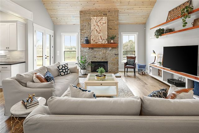 7323 River Ridge Drive, College Station, TX 77845