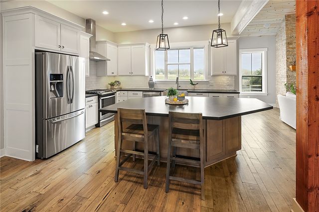 7323 River Ridge Drive, College Station, TX 77845