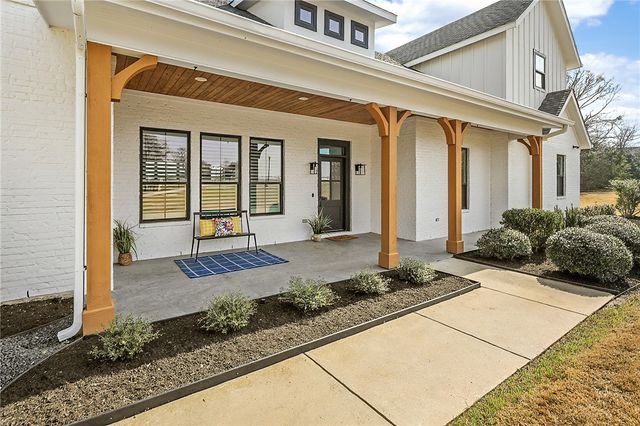 7323 River Ridge Drive, College Station, TX 77845