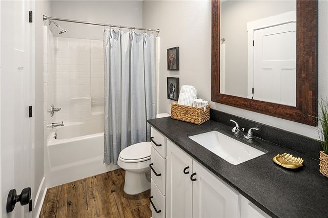 7323 River Ridge Drive, College Station, TX 77845