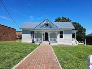 311 S Main Street, Reidsville, NC 27320