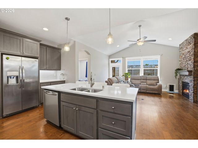 17314 Ne 17TH Ave, Ridgefield, WA 98642