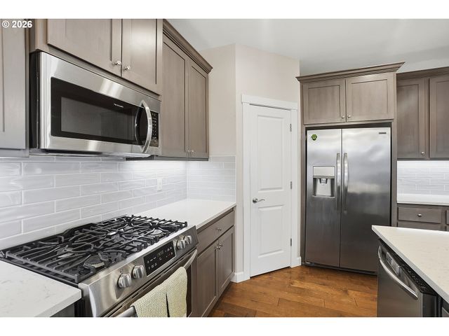 17314 Ne 17TH Ave, Ridgefield, WA 98642