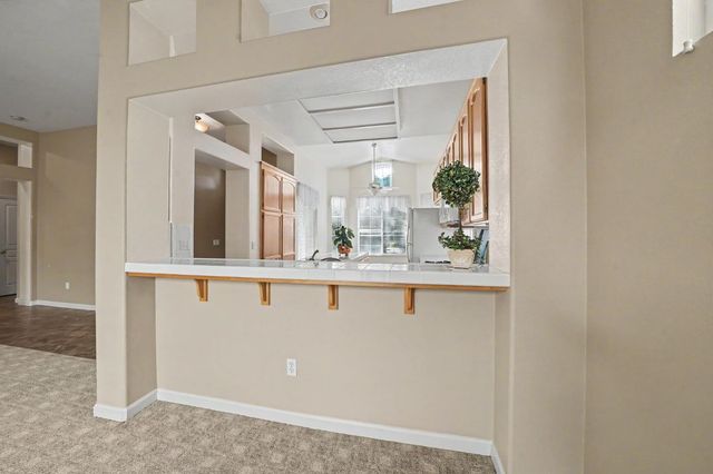 88 Westbrook Dr, Lodi, CA 95242