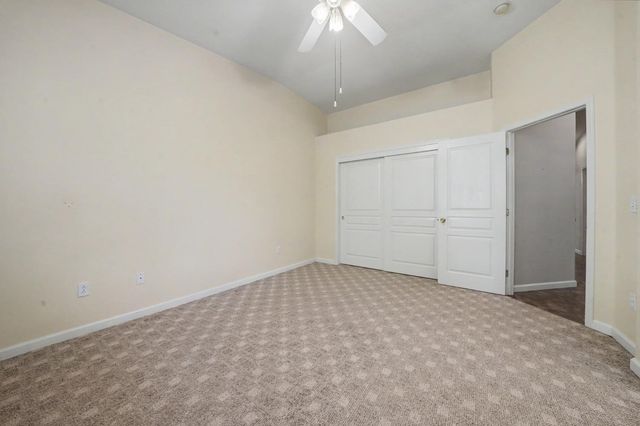 88 Westbrook Dr, Lodi, CA 95242