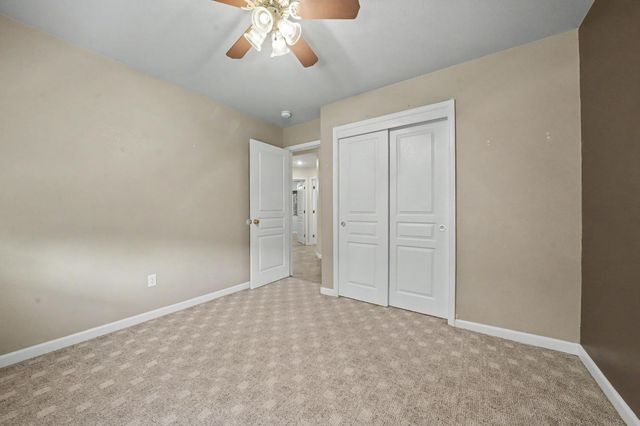 88 Westbrook Dr, Lodi, CA 95242
