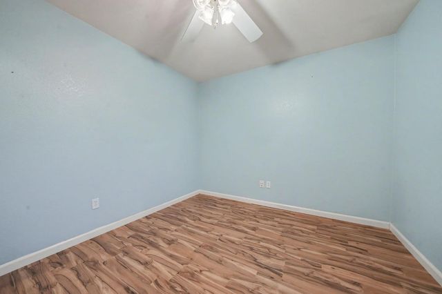 88 Westbrook Dr, Lodi, CA 95242