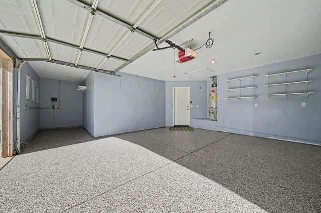 88 Westbrook Dr, Lodi, CA 95242
