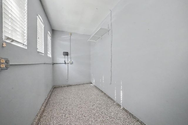 88 Westbrook Dr, Lodi, CA 95242