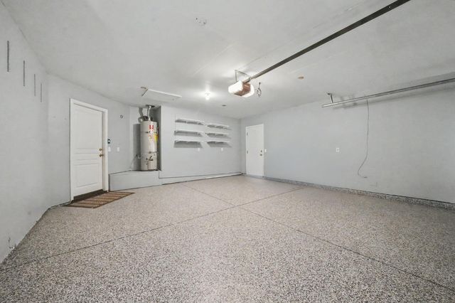 88 Westbrook Dr, Lodi, CA 95242