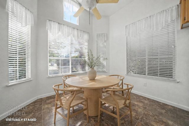 88 Westbrook Dr, Lodi, CA 95242