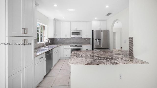 9712 SW 213th Terrace, Cutler Bay, FL 33189