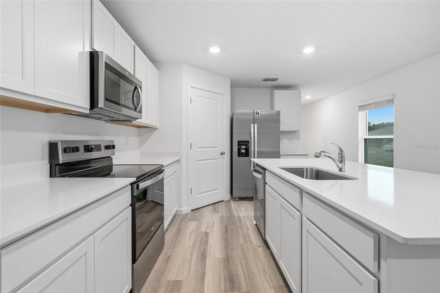 3059 NE 20TH TERRACE, Ocala, FL 34470