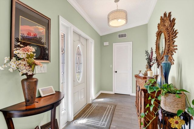 10265 Greentrail Drive N, Boynton Beach, FL 33436