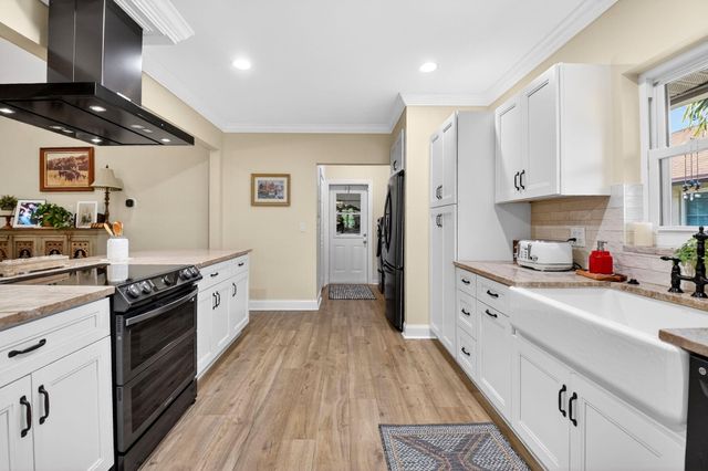 10265 Greentrail Drive N, Boynton Beach, FL 33436