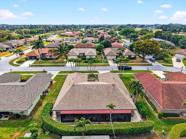 10265 Greentrail Drive N, Boynton Beach, FL 33436