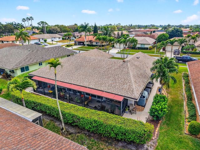 10265 Greentrail Drive N, Boynton Beach, FL 33436