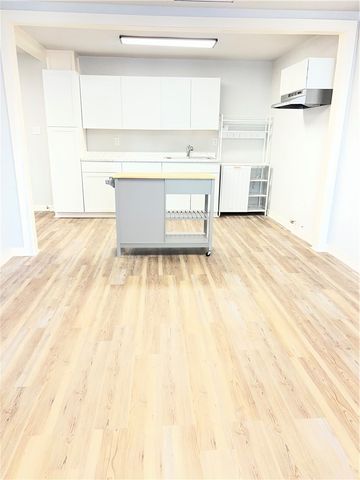 323 W Lee Ave, Kingsville, TX 78363