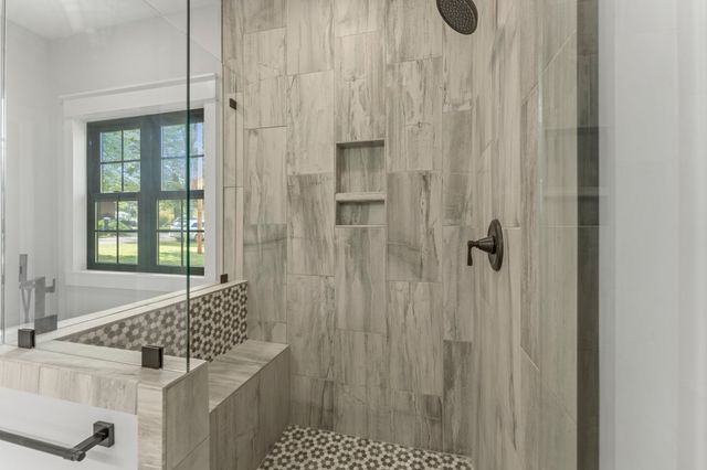 106 5th ave N, Decherd, TN 37324