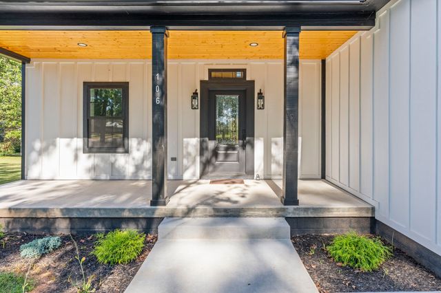 106 5th ave N, Decherd, TN 37324