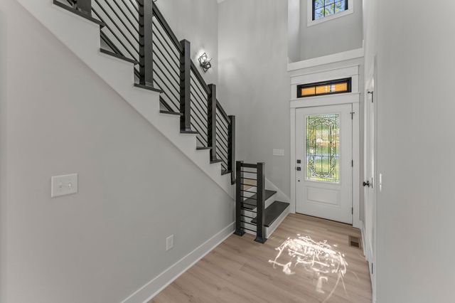 106 5th ave N, Decherd, TN 37324