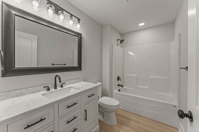 106 5th ave N, Decherd, TN 37324