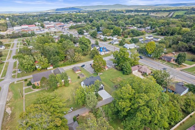 106 5th ave N, Decherd, TN 37324