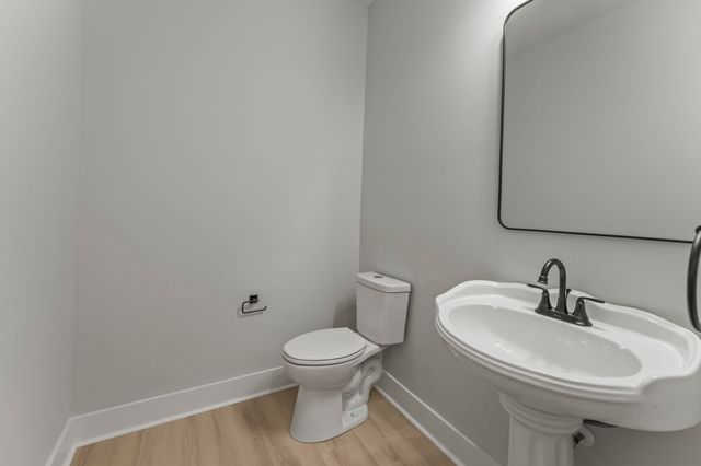 106 5th ave N, Decherd, TN 37324