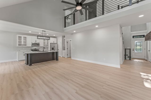 106 5th ave N, Decherd, TN 37324