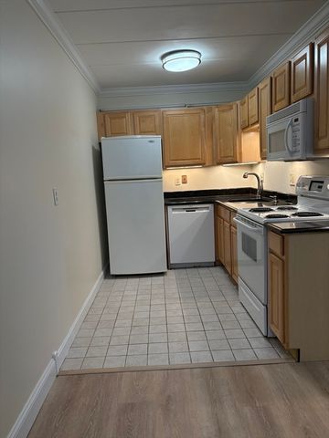 50 Water Street 17, Medford, MA 02155