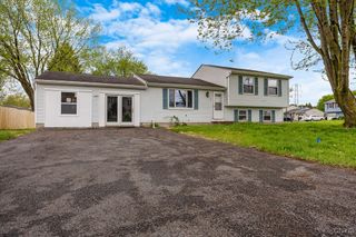 110 Snappy Lane, Salina, NY 13090