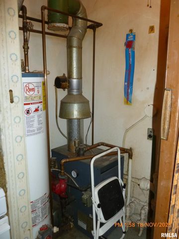 3703 13TH Avenue, Moline, IL 61265