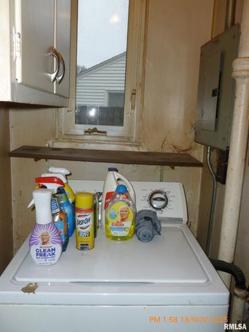 3703 13TH Avenue, Moline, IL 61265