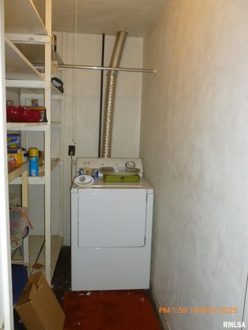 3703 13TH Avenue, Moline, IL 61265